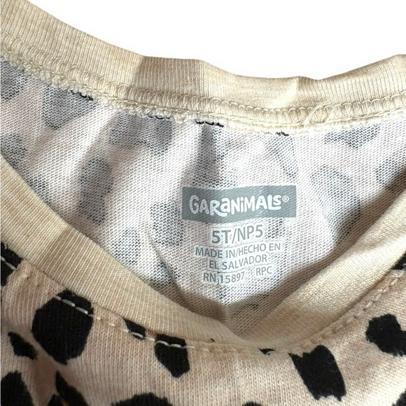 ✨GIRLS CHEETAH LONG SLEEVE✨ - Picture 4 of 4